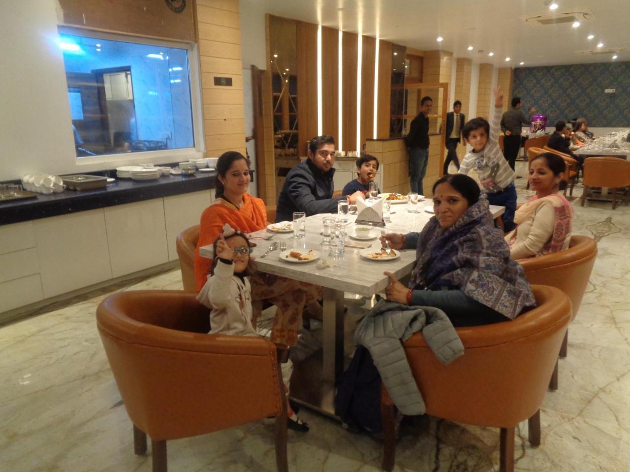 County Inn Vaishali Nagar, جايبور المظهر الخارجي الصورة